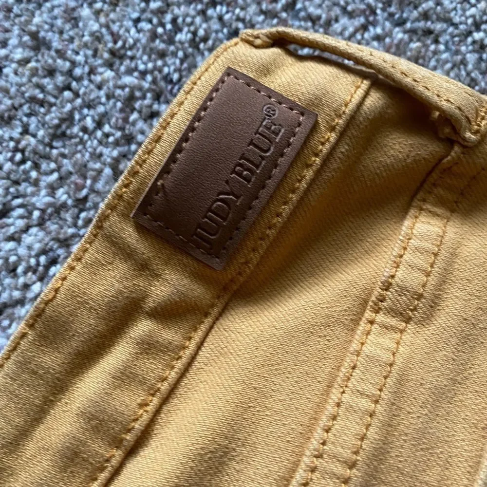 Judy Blue Jeans‎ Garment Dyed Mustard Womens Size 7 28 Stretchy